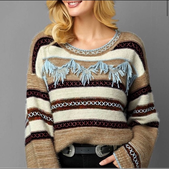 NWT! Clearance 🍒Tribal Style Tassel Trim Fringe Border SOFT Warm Cozy Sweater - Picture 3 of 11